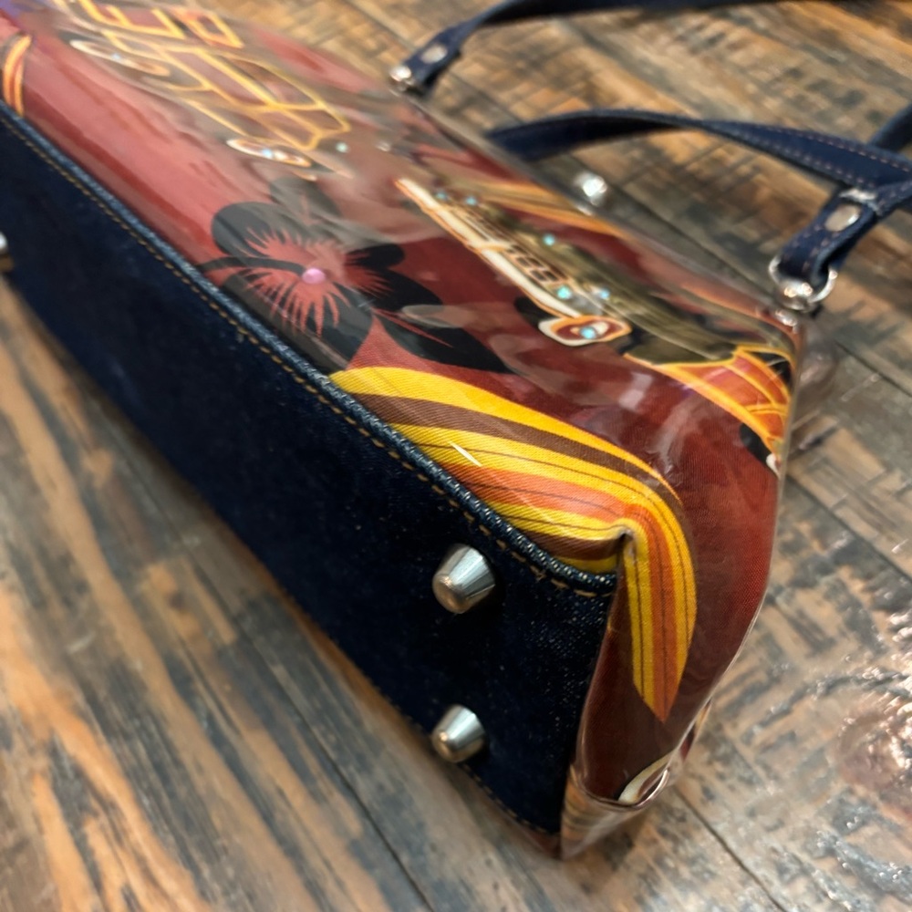 M. Andonia Y2K Wagon Motif Hand Bag - Picture 10 of 15